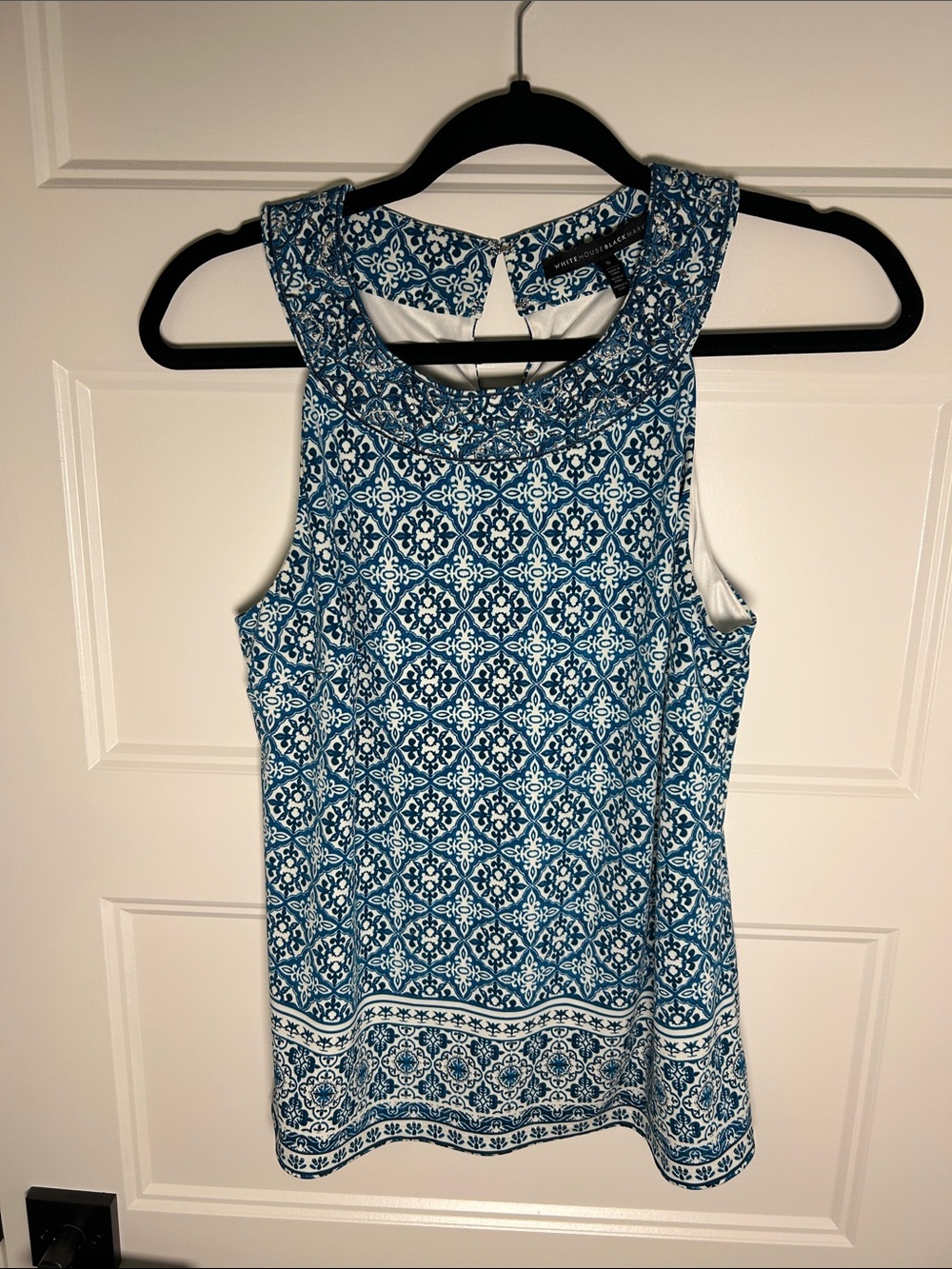 White House Black Market Blue and White Printed Sleeveless Tank